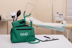 KIT DE TENSIÓMETRO Y FONENDOSCOPIO RAPPAPORT CON ESTUCHE COLORS GMD